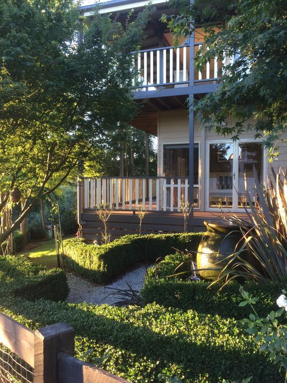 Bed & Breakfast Ridge 4*
